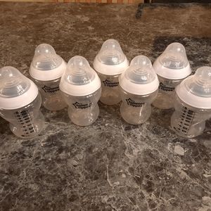 Tommee Tippee 9 oz bottles Set of 7